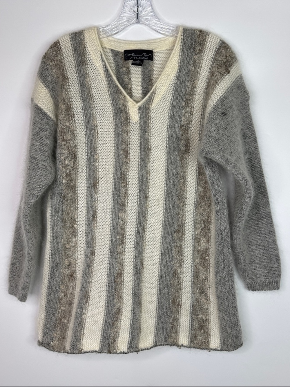 Vintage Chelsea Studio Mohair Fuzzy Vneck Sweater Size Medium